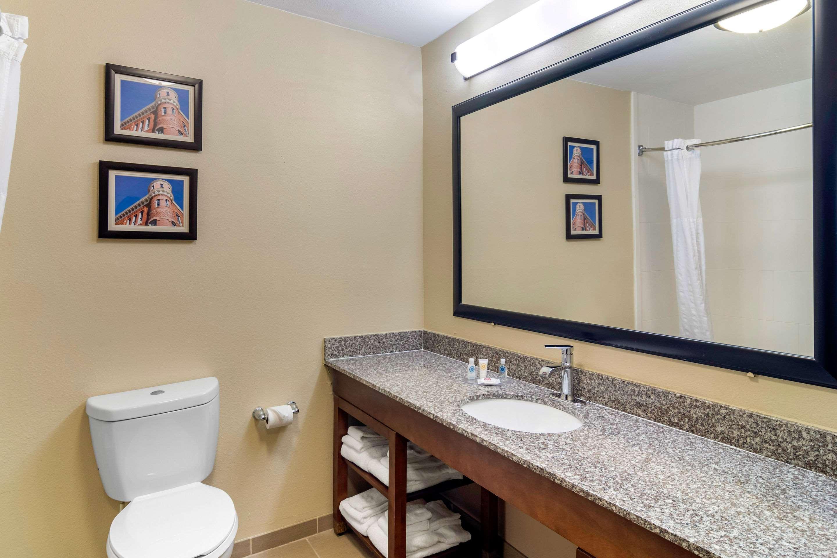 Comfort Inn & Suites Macon North I-75 Εξωτερικό φωτογραφία
