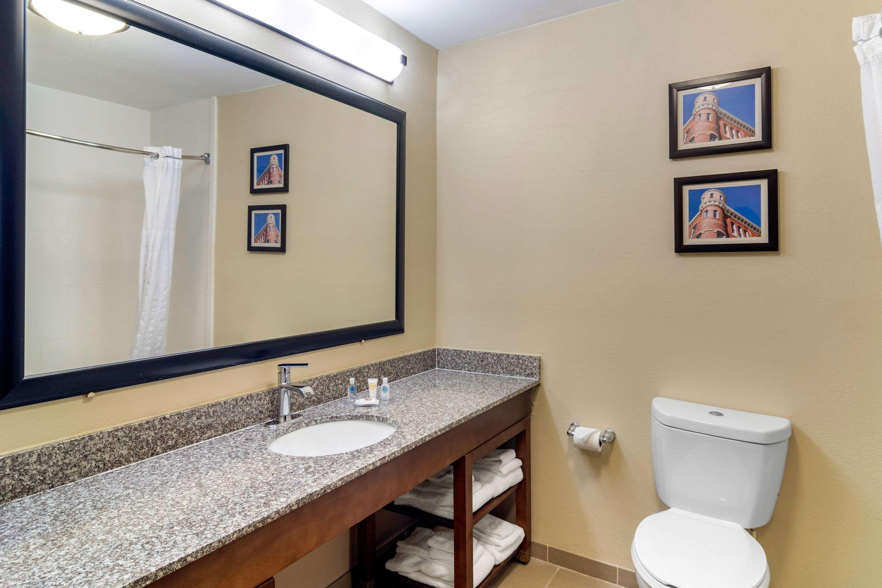 Comfort Inn & Suites Macon North I-75 Εξωτερικό φωτογραφία