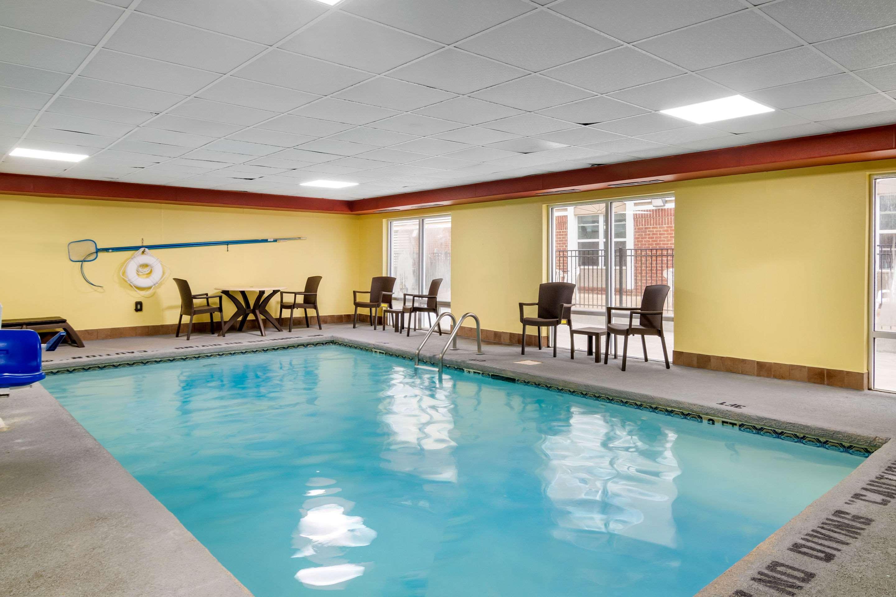 Comfort Inn & Suites Macon North I-75 Εξωτερικό φωτογραφία